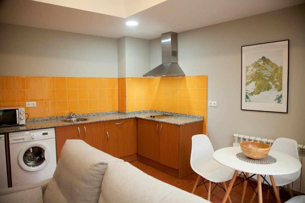 Cumbres De Los Picos Apartamento Los Abedules Poo  Dış mekan fotoğraf